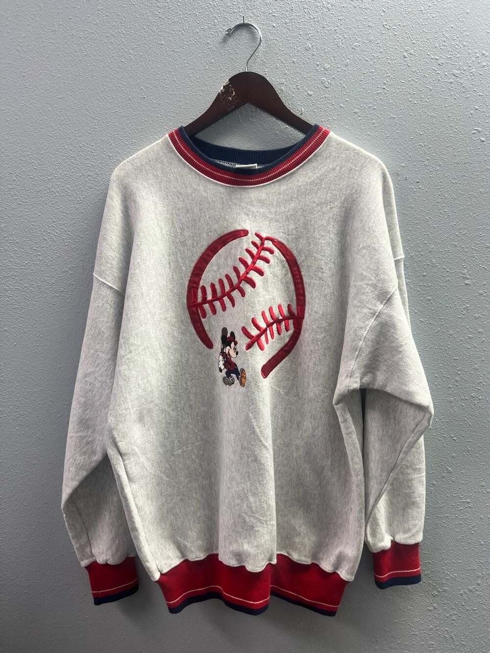 Vintage 90s Disney Mickey Mouse Baseball Embroidered Crewneck Sweatshirt XL 0101